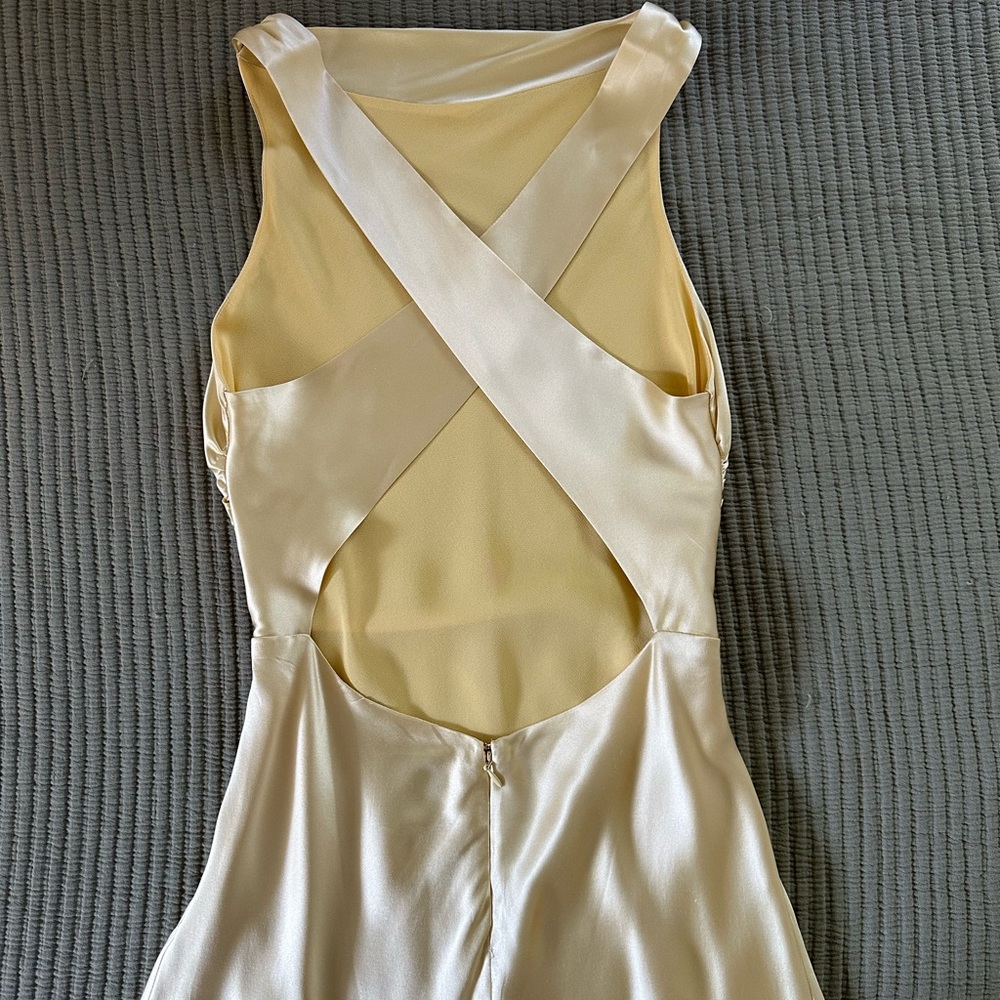 Reformation Silk Casette Midi Dress in Pale Yellow- Size 4 - Picture 2 of 12